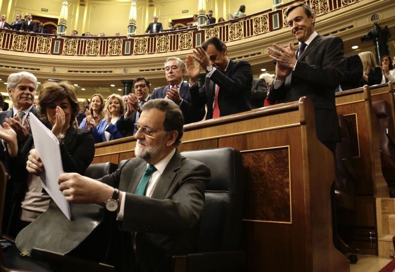 Mariano Rajoy, en su escaño, durante la moción de censura, el 31 de mayo. FOTO: VERONICA POVEDANO.