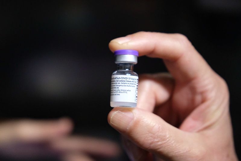 Andalucía recibe vacunas para la siguiente campaña contra el covid.