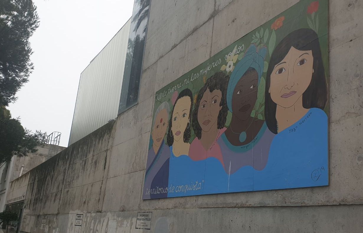 Mural feminista en Cádiz.