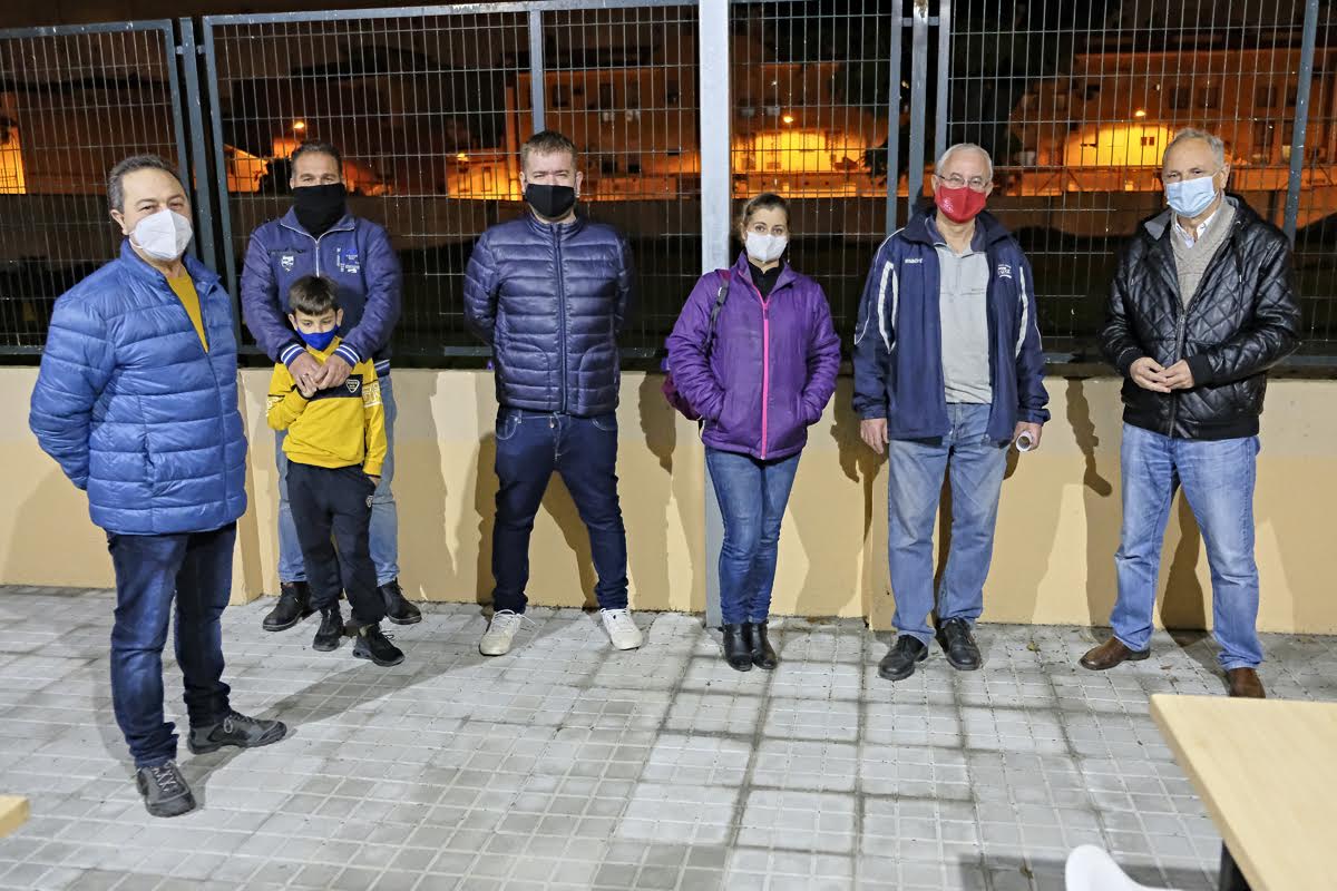 Diferentes representantes de las entidades vecinales que trabajan en la zona. Autor: José Luis Tirado.