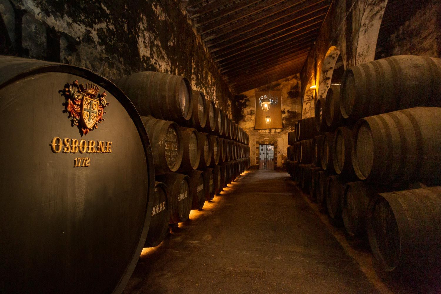 Algunas de las soleras más antiguas de Osborne.