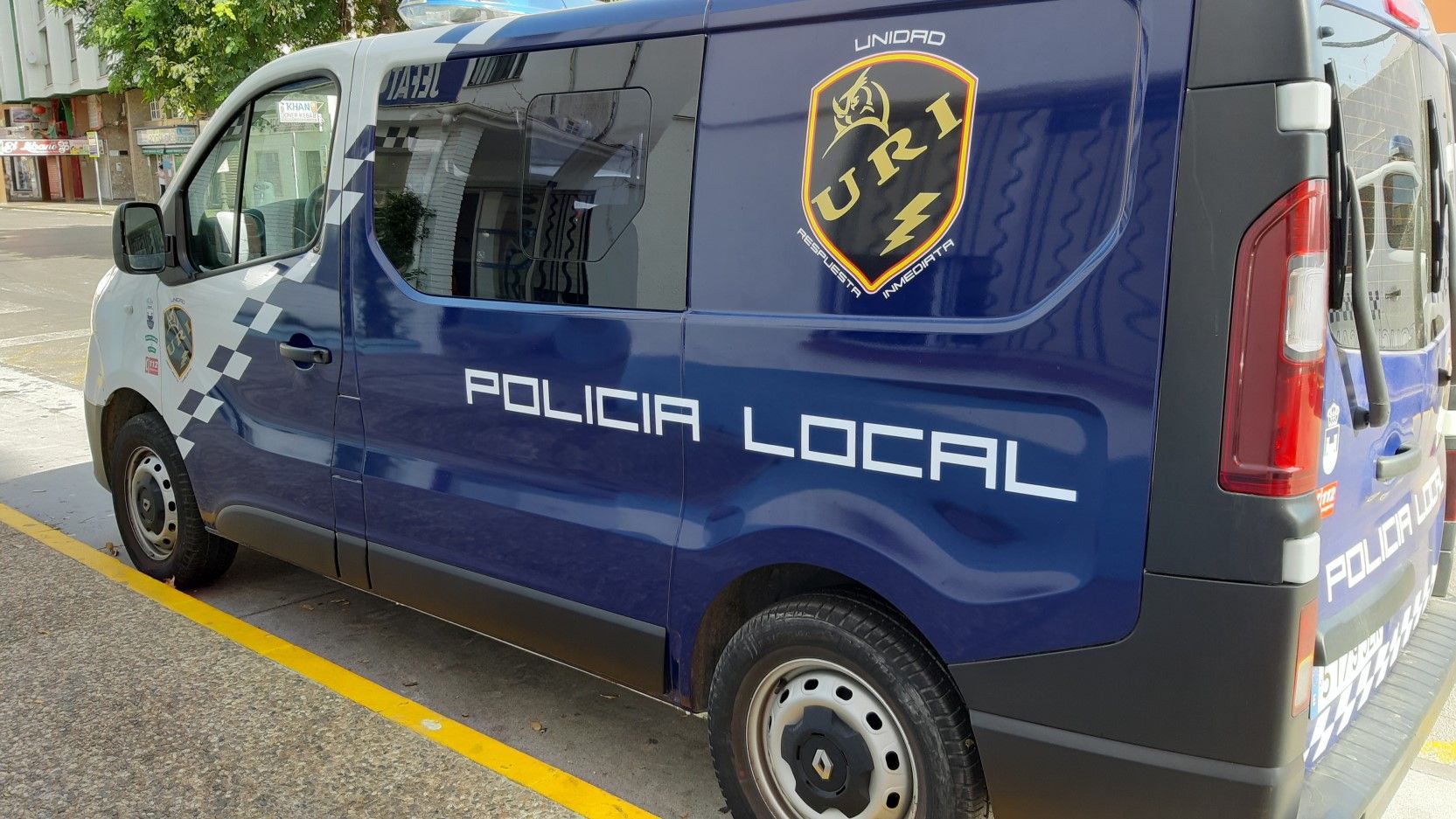Un vehículo de la Policía Local de La Línea.