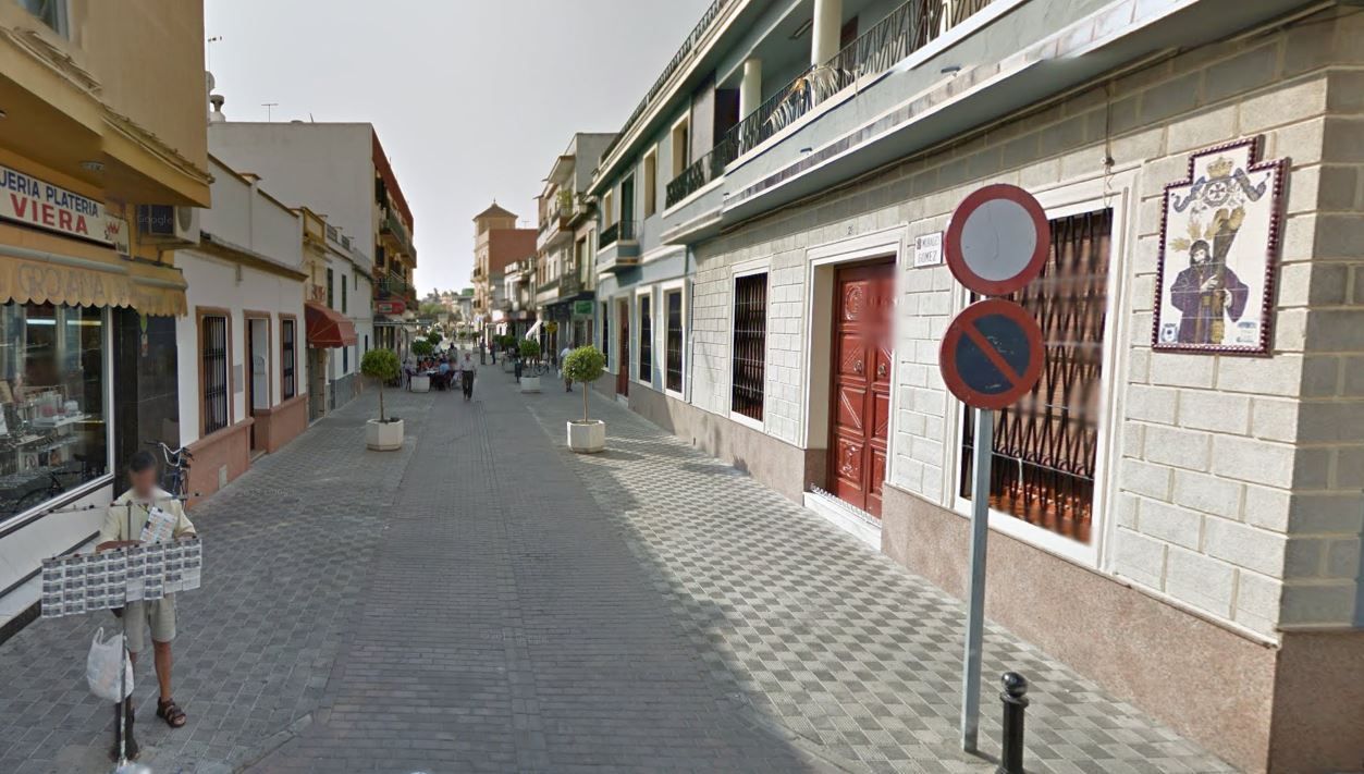 La calle Morales Gómez de Brenes, donde ha tenido lugar el homicidio.