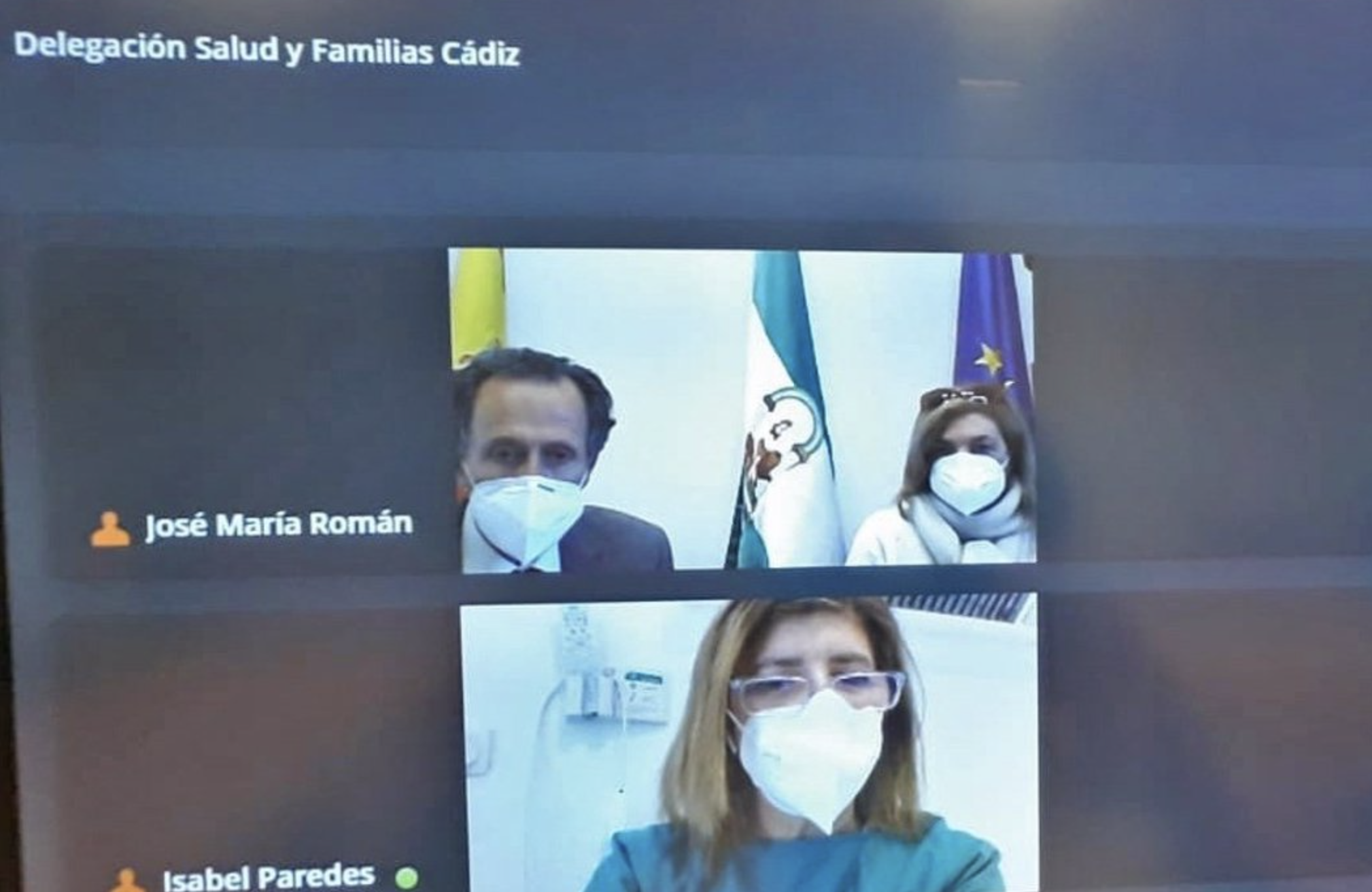 Isabel Paredes, en videoconferencia con el alcalde de Chiclana.