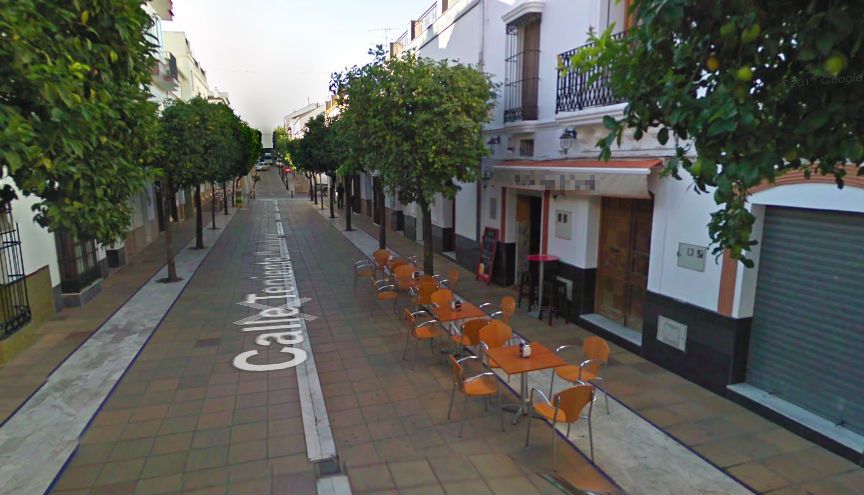 Terrazas en la calle Teniente Peñalver, de Prado del Rey, en una imagen retrospectiva.