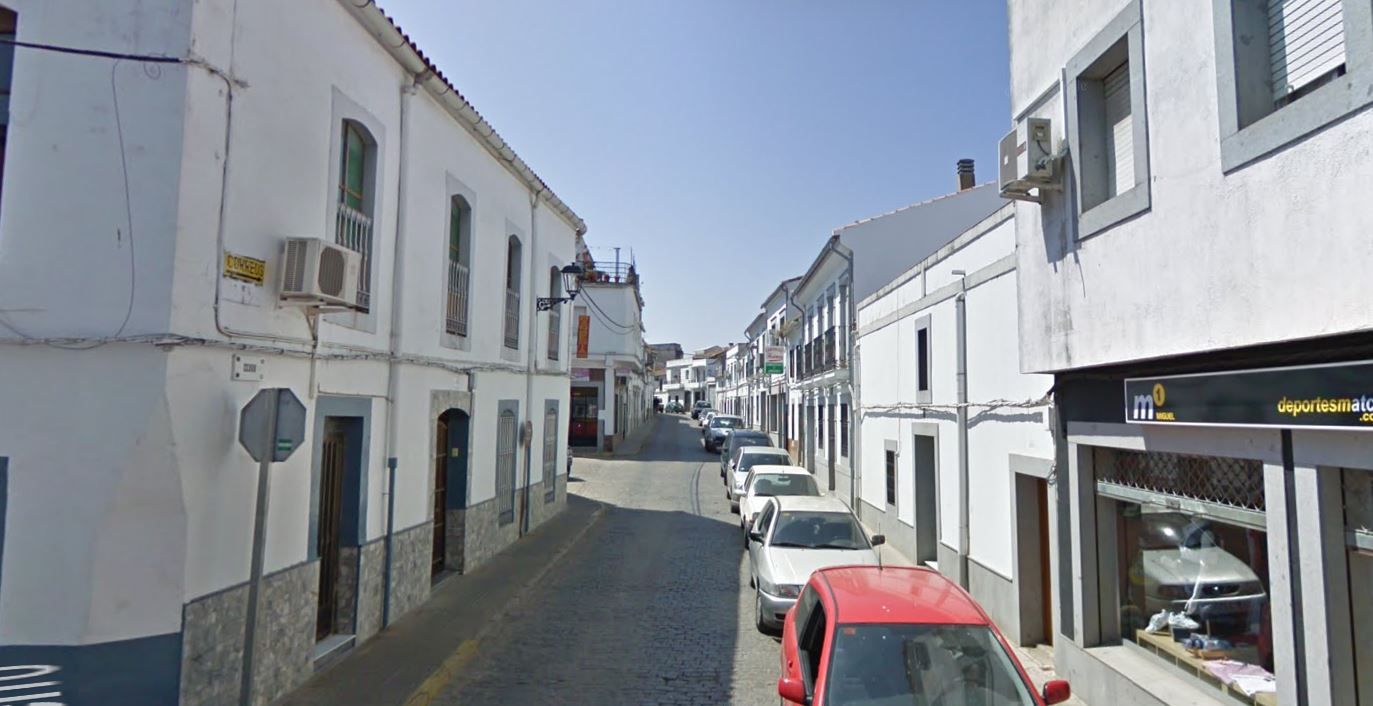 La calle Cerro de Villanueva de Córdoba, en la que se ha producido el suceso.