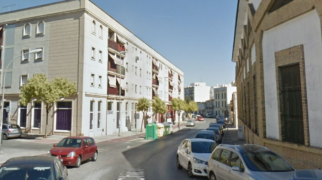 Una persona herida por un incendio en la calle Asta de Jerez. La calle Asta, en una imagen de archivo.