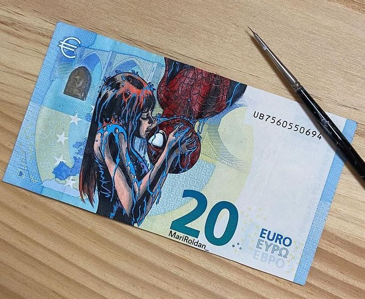 Billete de 20 euros pintado por Mari Roldán.