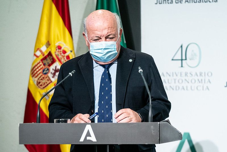 El consejero de Salud, Jesús Aguirre, en rueda de prensa esta semana. JUNTA DE ANDALUCÍA "Ascienden a seis los posibles casos de viruela del mono en Andalucía"