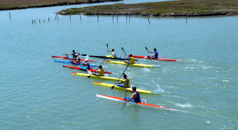 Un campeonato de kayak en Los Toruños. 