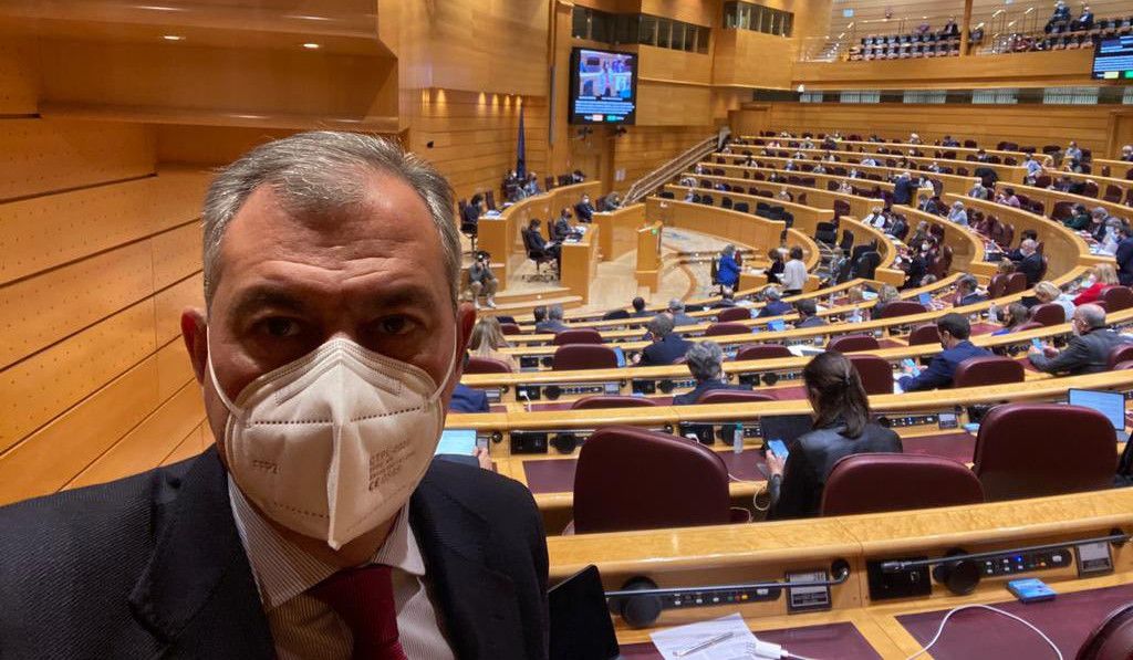 José Luis Sanz, alcalde de Tomares y senador.