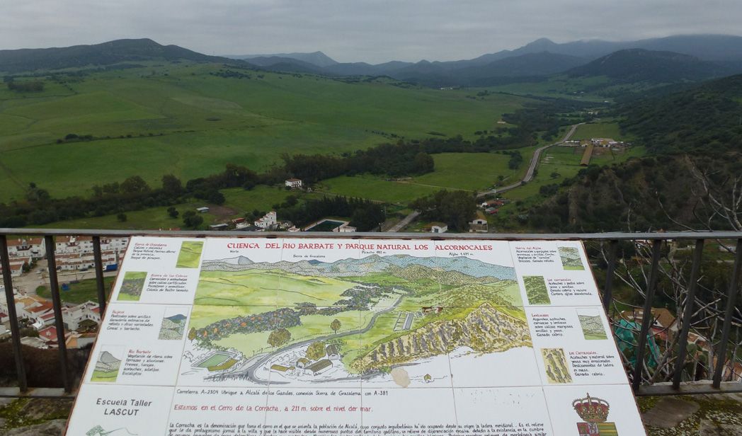Vista de La Sacristana desde el casco histórico de Alcalá de los Gazules.