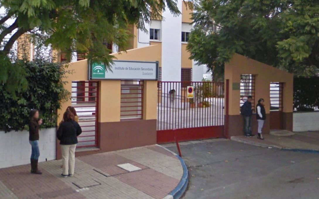 El IES Guadalpín de Marbella, donde trabajaba la profesora fallecida.