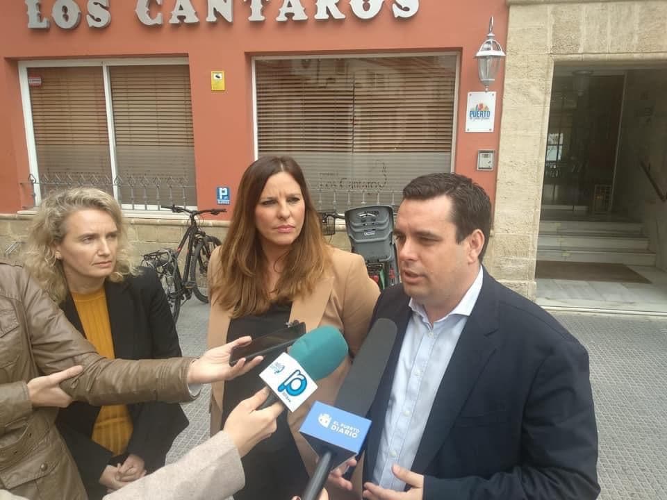 Un momento de la intervención de los líderes de Cs sobre El Madrugador.