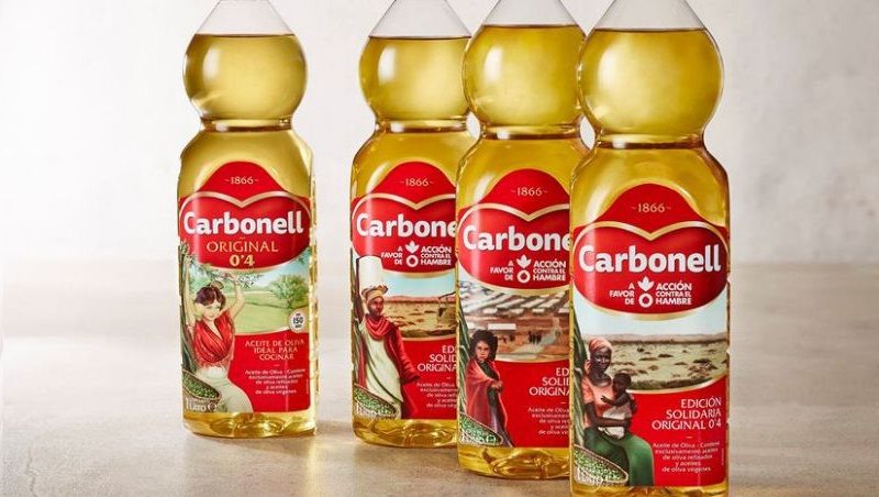 Etiquetas de la campaña del aceite de oliva Carbonell.