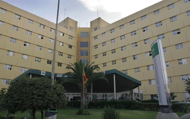 Fachada del Hospital Torrecárdenas, de Almería. FOTO: EUROPA PRESS