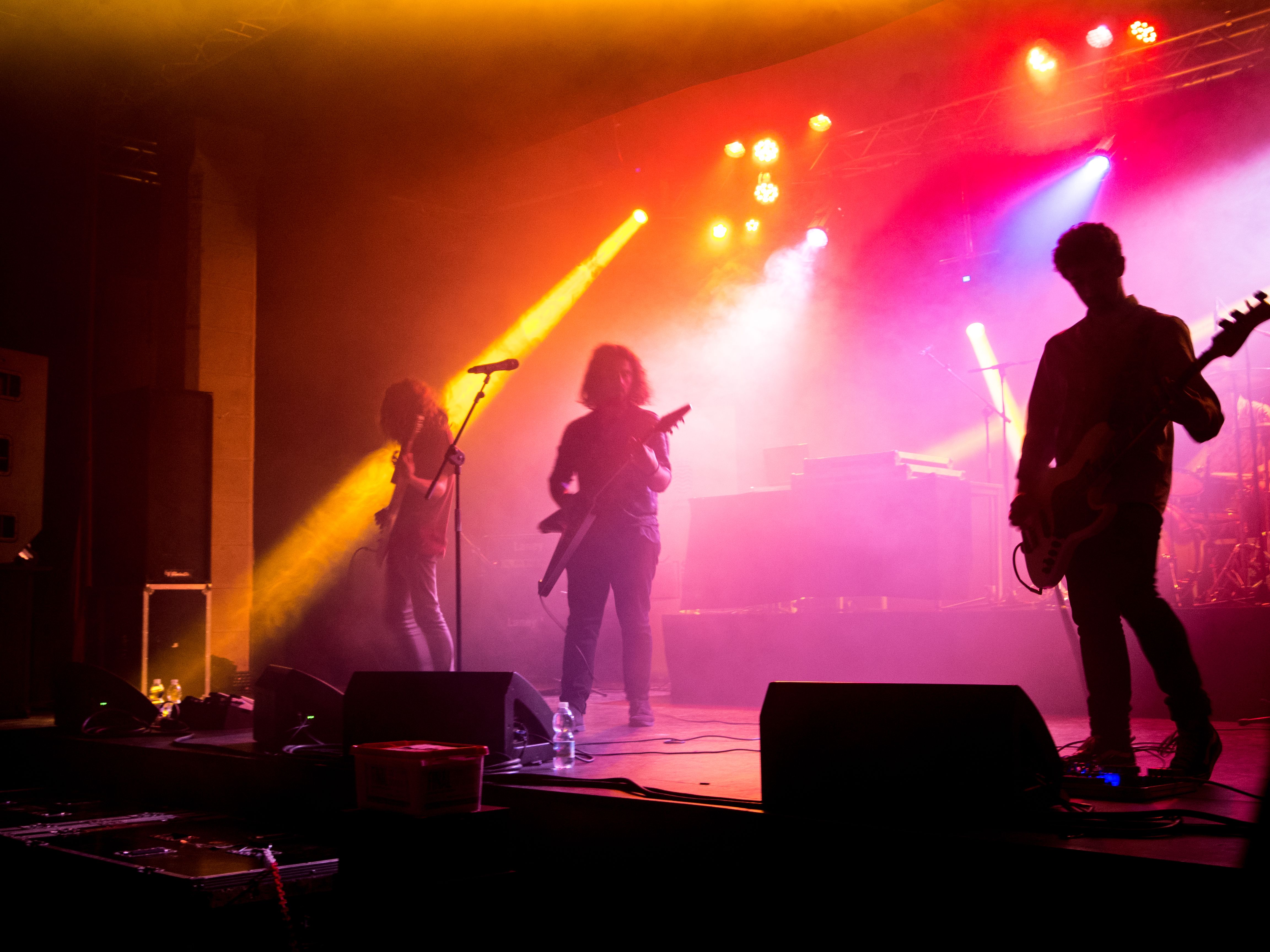 La banda de rock Surya, durante una actuación. FOTO: LAURA CAUCELO.