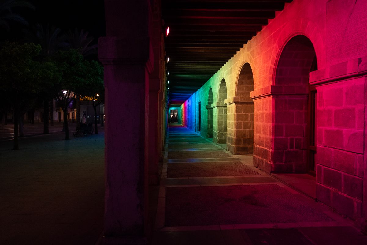 La luz de las calles y los monumentos históricos de Jerez se apagará esta noche.