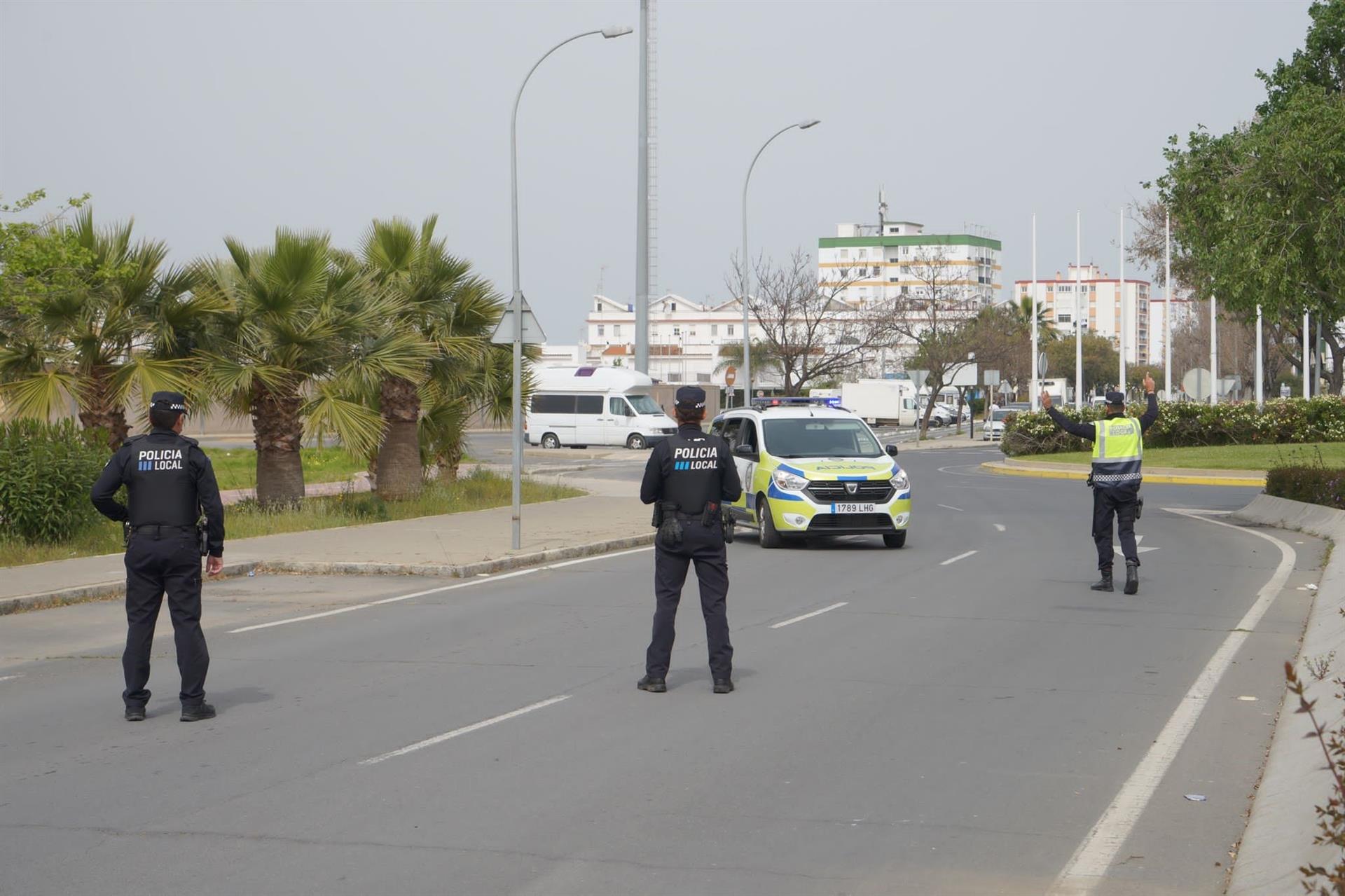 Control policial en Ayamonte, en Huelva.