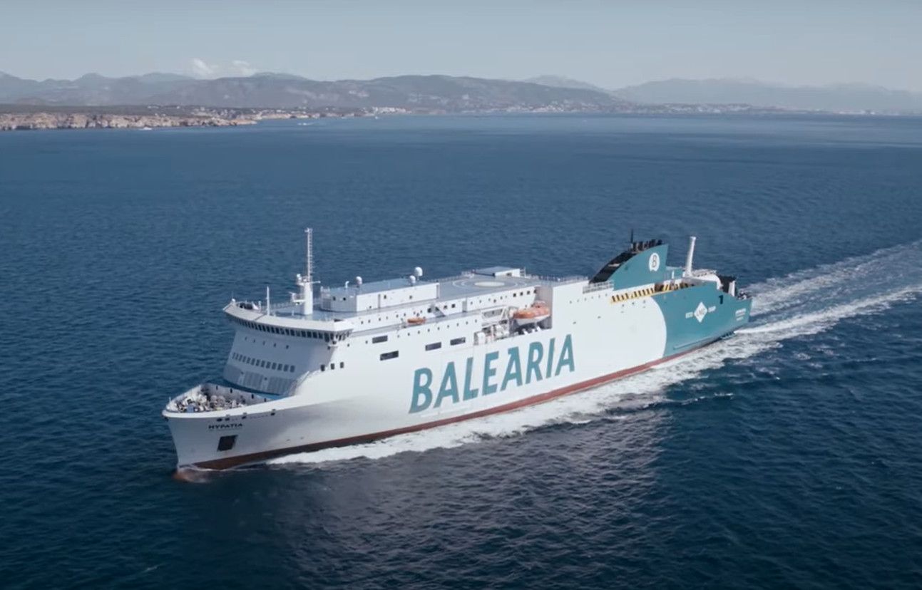 Baleària presenta un 'smart ship' con camarotes 'pet friendly'.