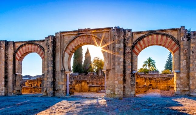 Medina-Azahara-Patrimonio-de-la-Humanidad-arcos