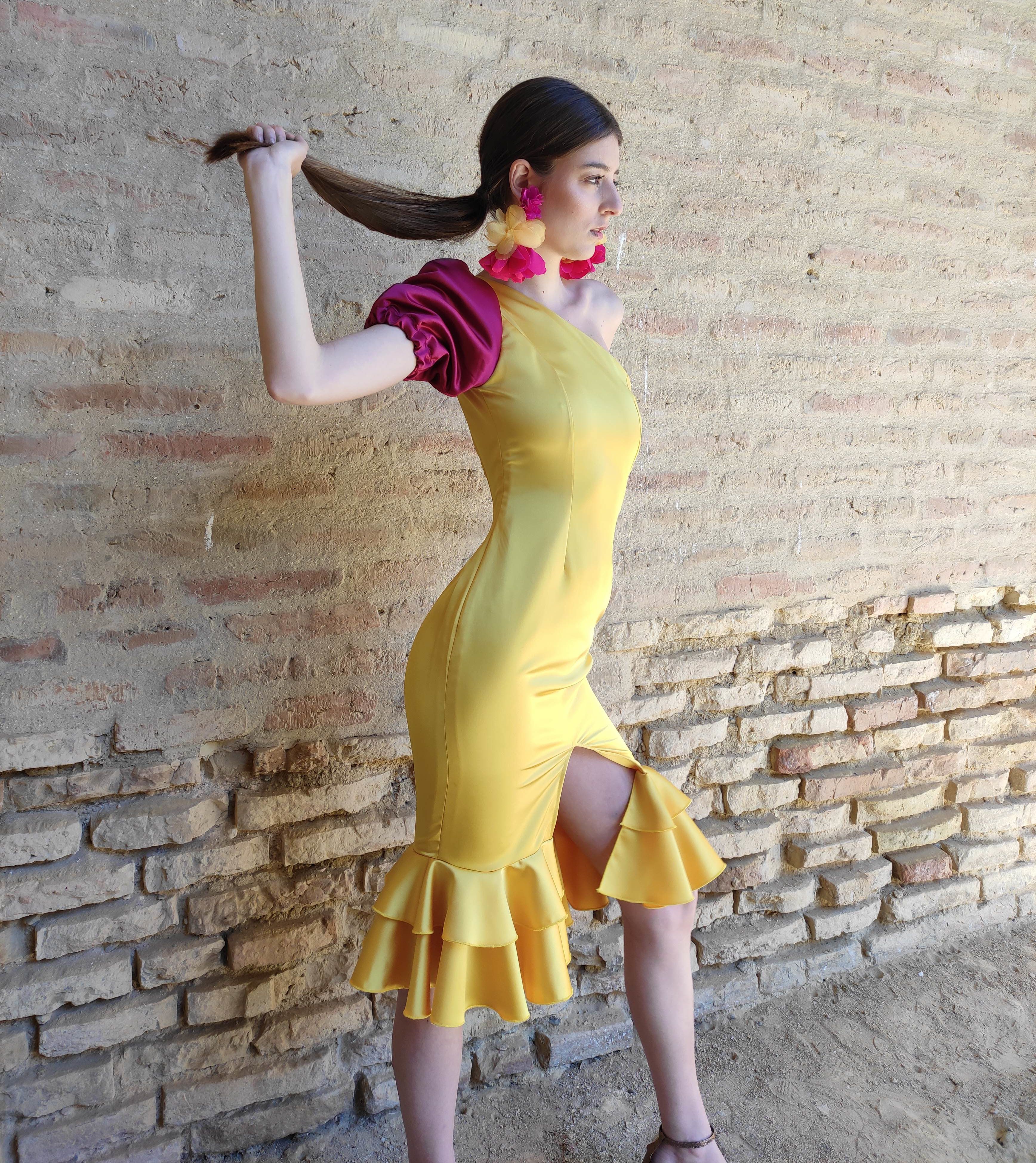 Uno de los vestidos diseñado por Laura Calado.   CEDIDA