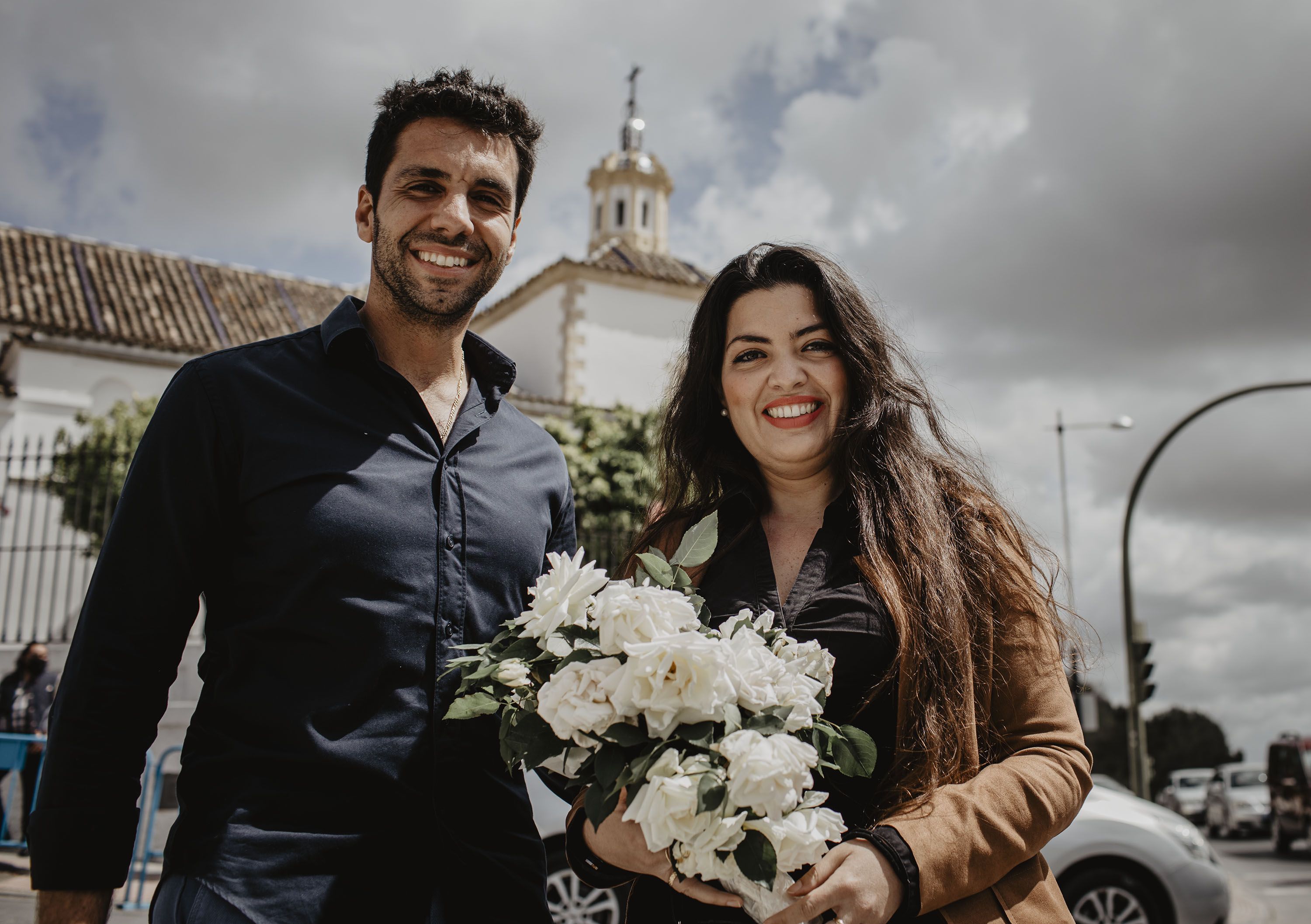 Estefanía y Sebastián, antes de entrar. Estefanía y Sebastián, antes de entrar.