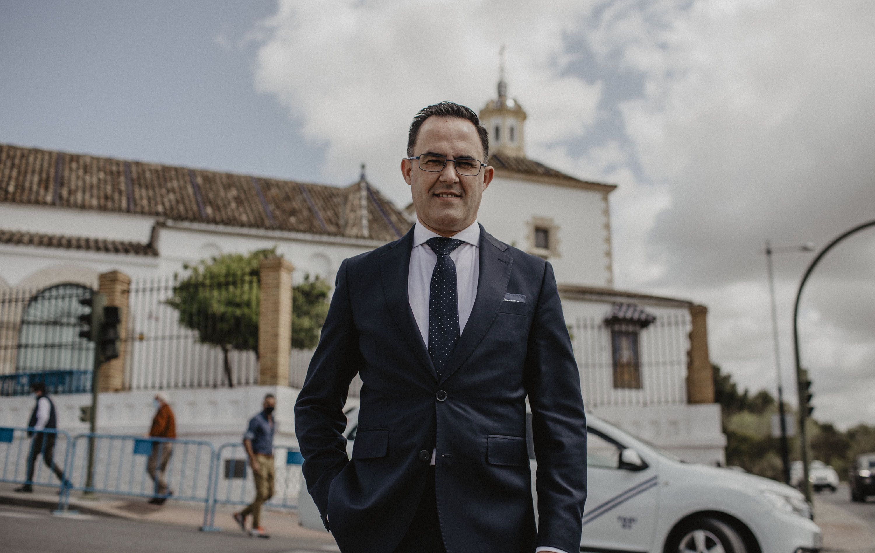 El ex presidente del Consejo, Dionisio Díaz, posible fichaje del PSOE.    MANU GARCÍA