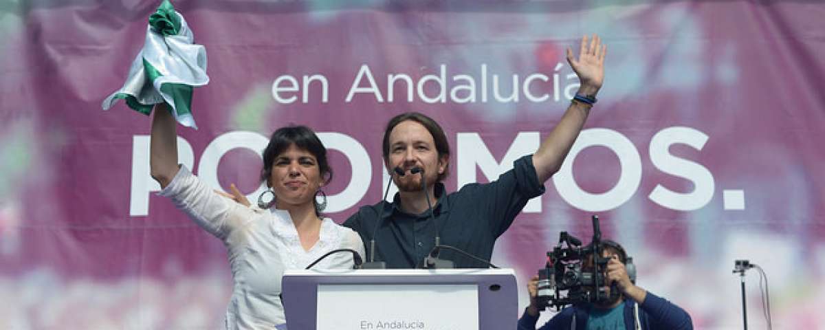 Pablo Iglesias y Teresa Rodríguez, durante una campaña electoral.