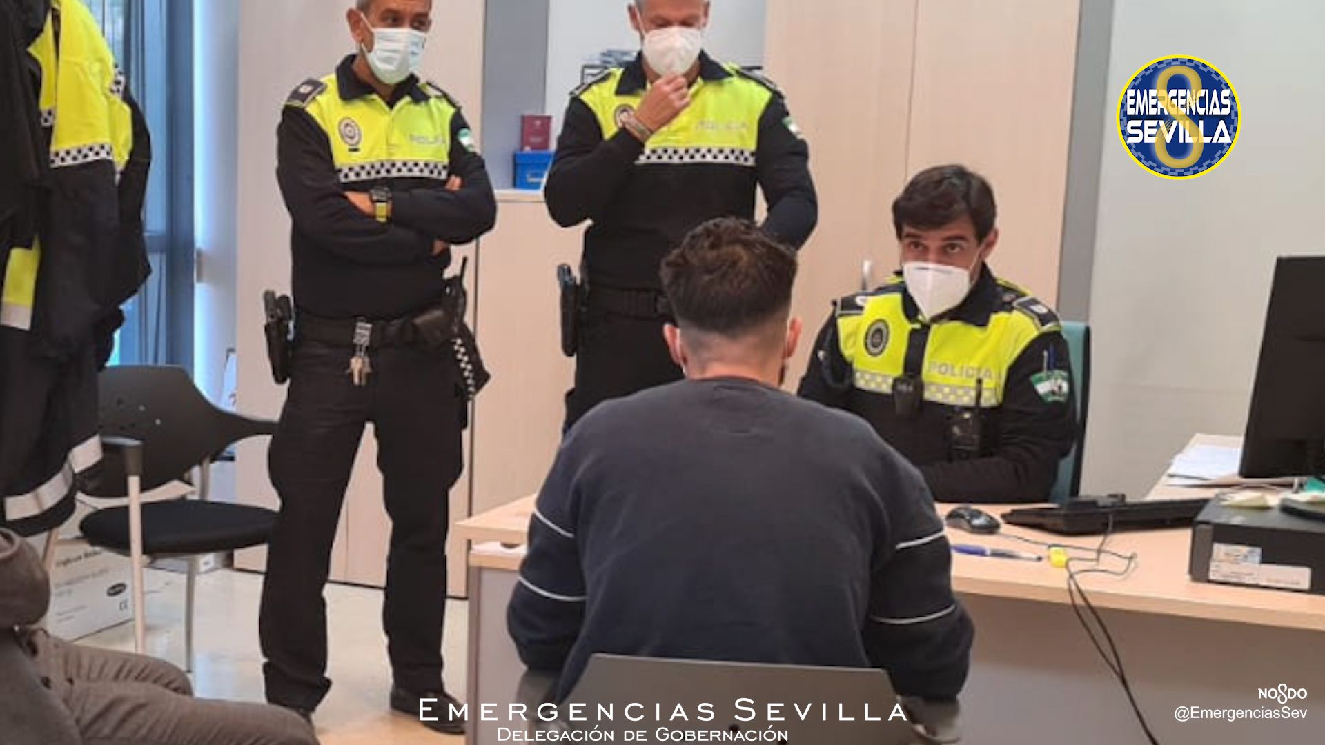 Un detenido, en dependencias de la Policía Local de Sevilla.