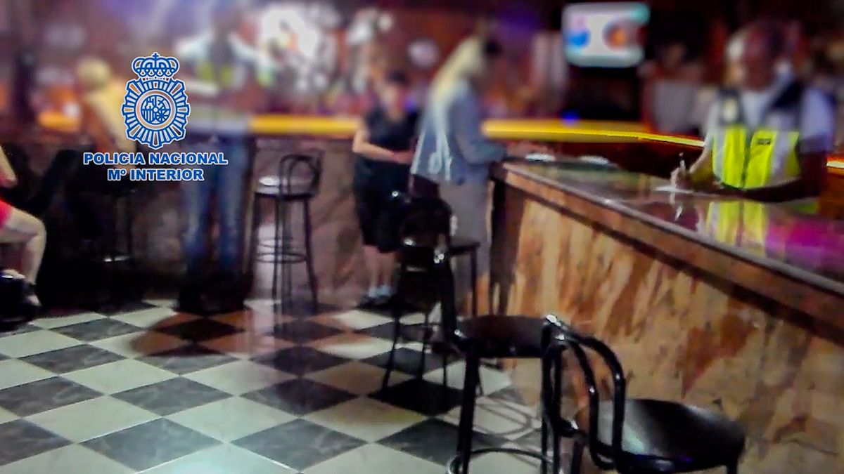 Imagen de archivo de una operación policial contra la explotación sexual.