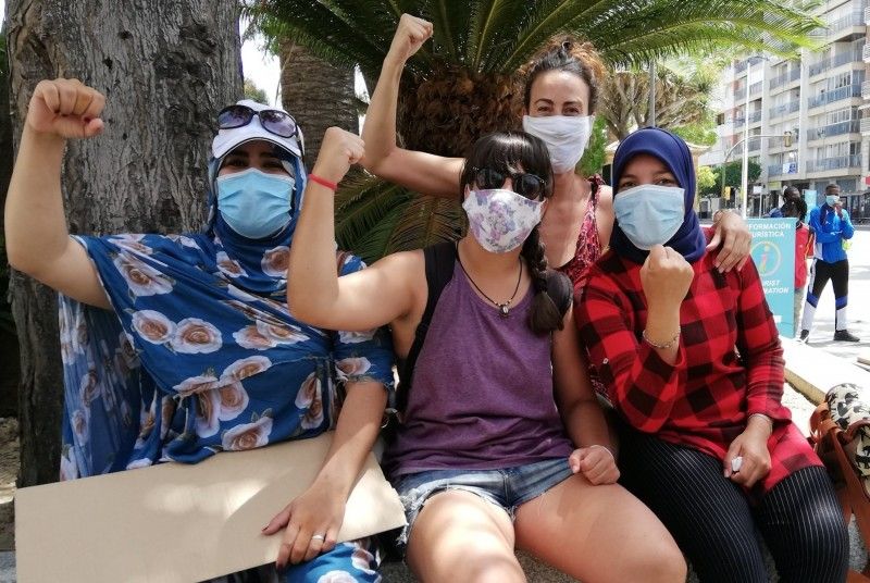 Miembros de Jornaleras de Huelva en Lucha.