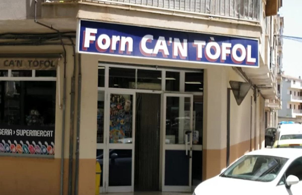 Despiden al 'supercontagiador' de covid que iba al trabajo con 40 grados de fiebre. 