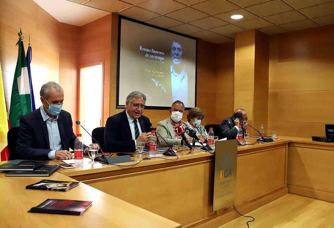 Presentación institucional del libro  'Retrato flamenco de un tiempo'.