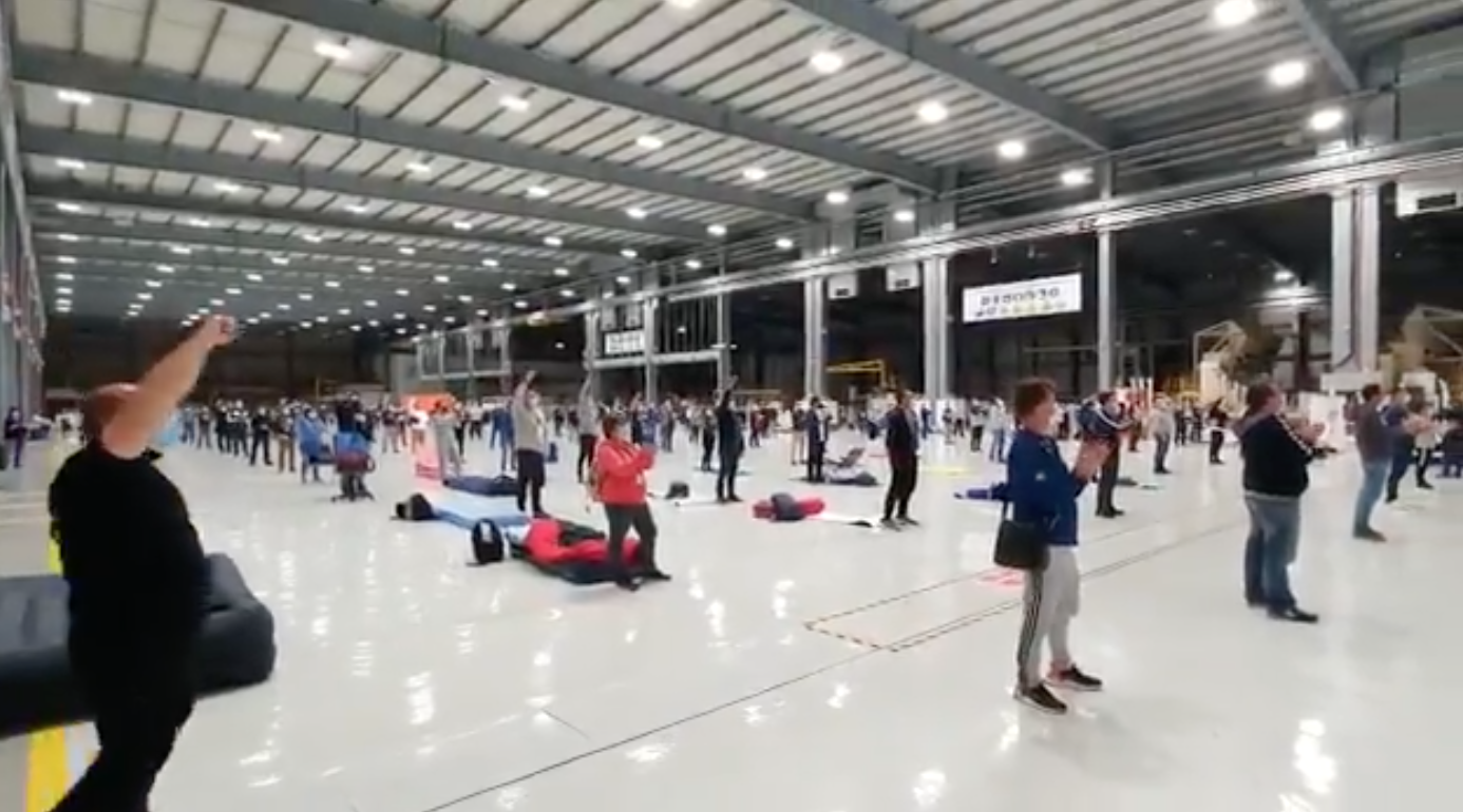 Trabajadores de Airbus, encerrados en la planta de Puerto Real.