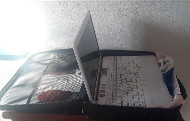 Uno de los maletines recibidos. Uno de los maletines recibidos.