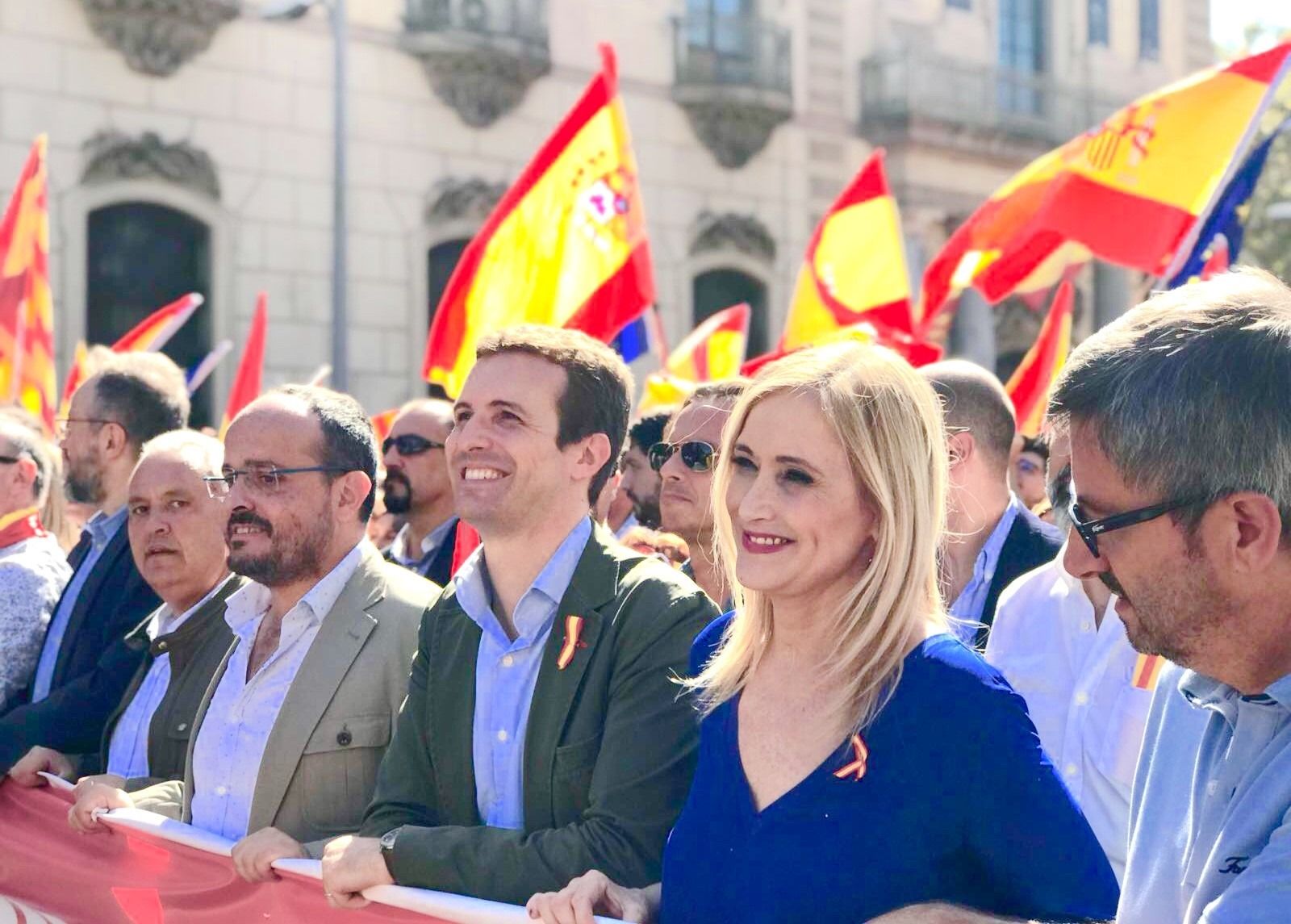 Pablo Casado en la manifestación "Prou! Recuperem el seny" en Barcelona. 