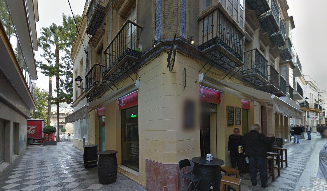 El bar Camachuelo, entre plaza del Progreso y calle Algarve.