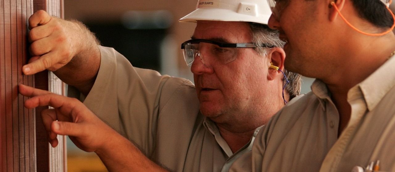 Trabajadores de Endesa, en una imagen de archivo: FOTO: ENDESA