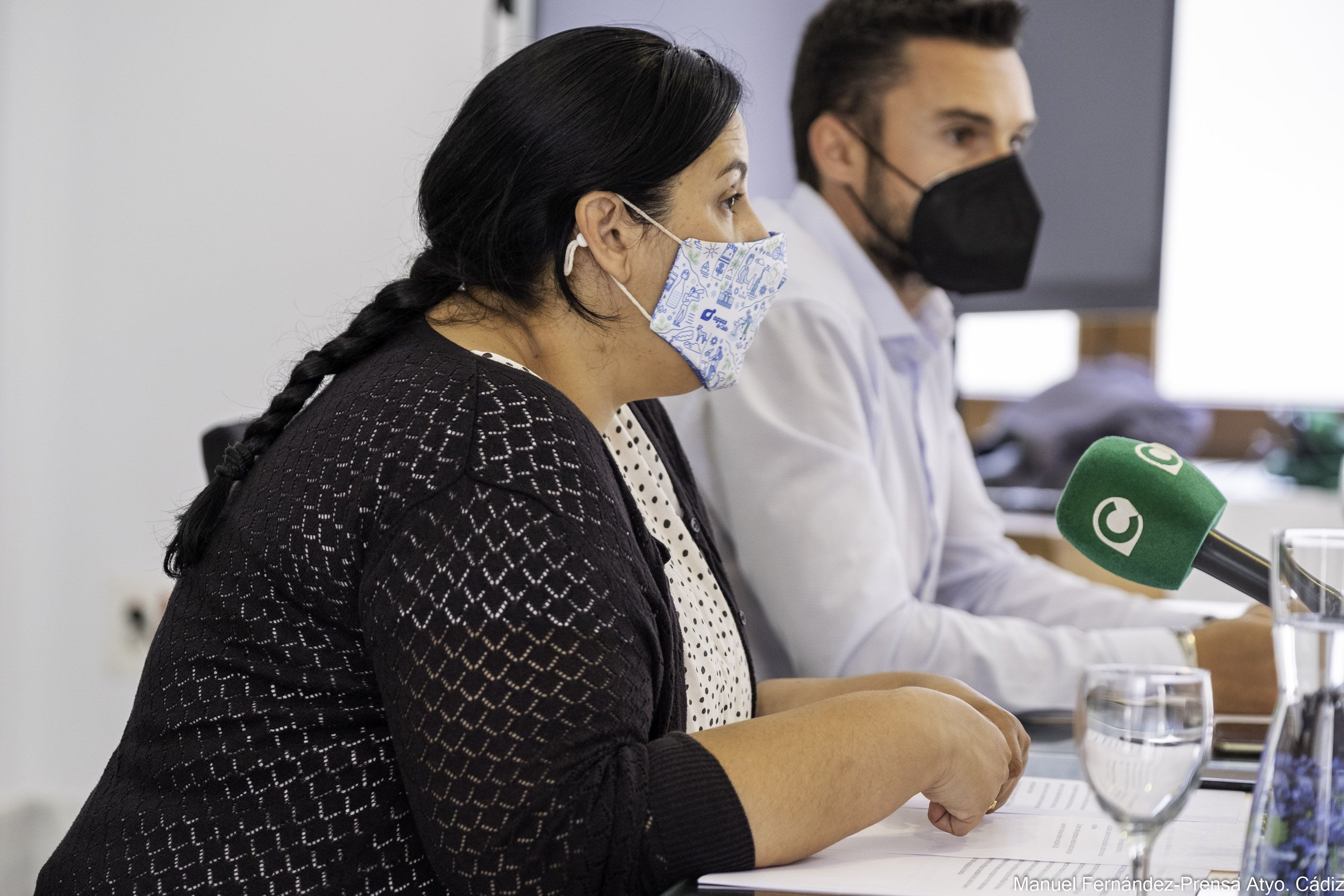 Rueda de prensa de la portavoz del Equipo de Gobierno, Ana Fernández, en Cádiz.