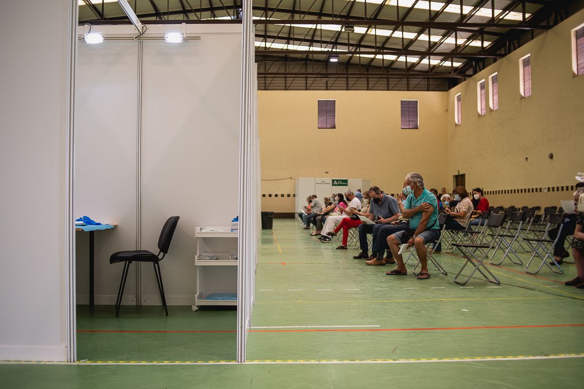 Pabellón Vega 'Veguita', habilitado en Jerez para vacunación masiva contra el covid.