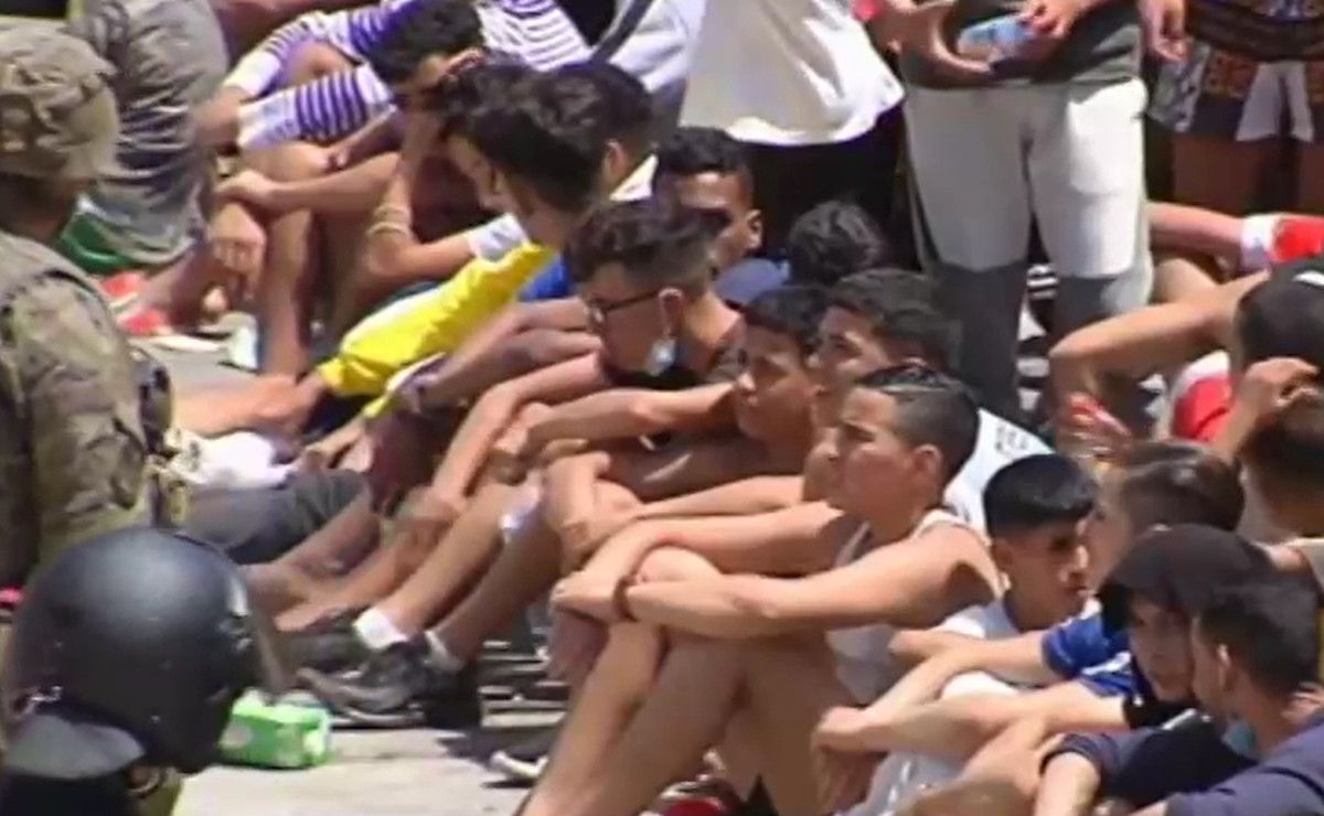 Migrantes llegados a Ceuta.  CANALSUR