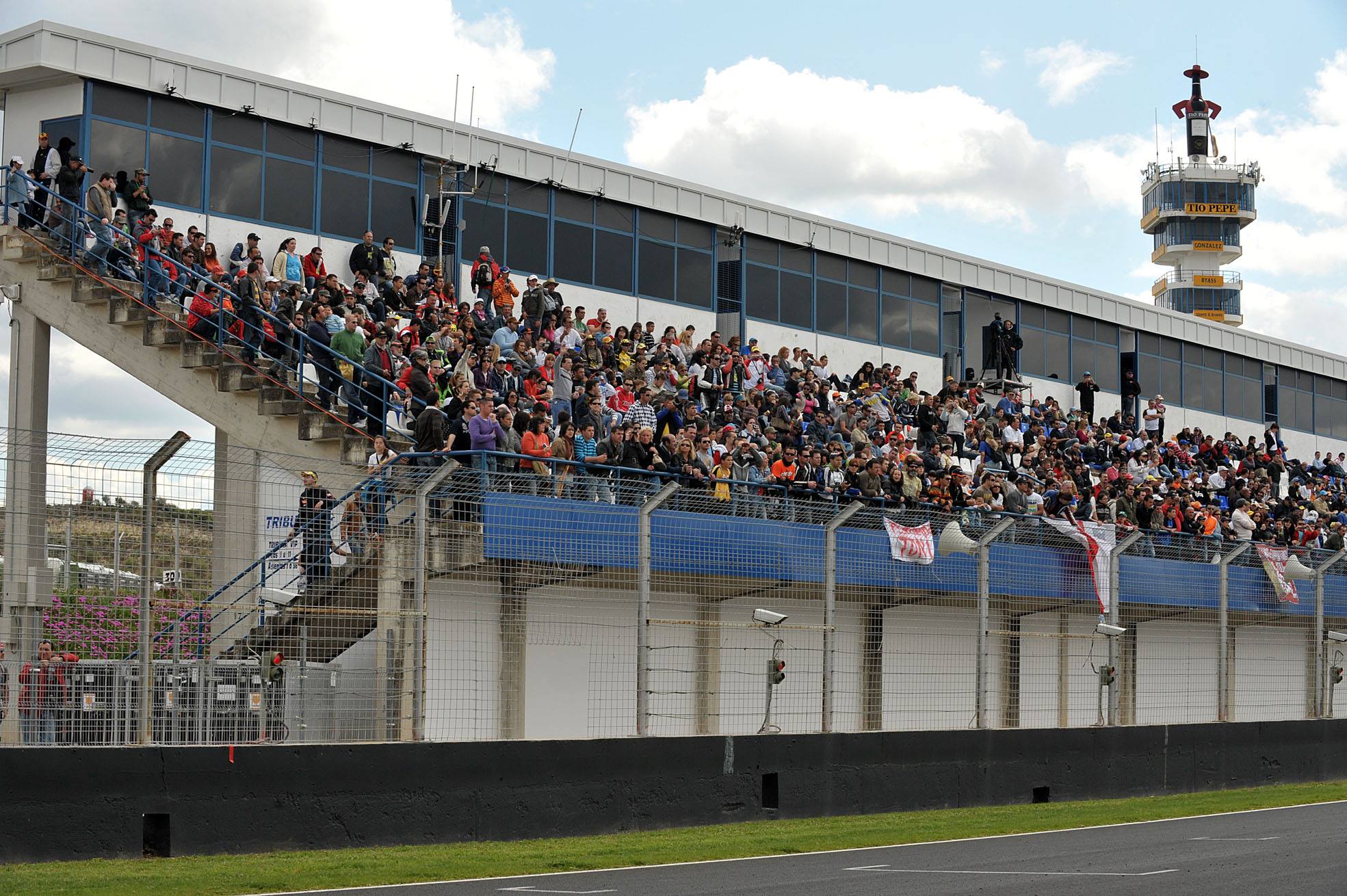 Los asientos del Circuito de Jerez fueron fabricados por Daplast.