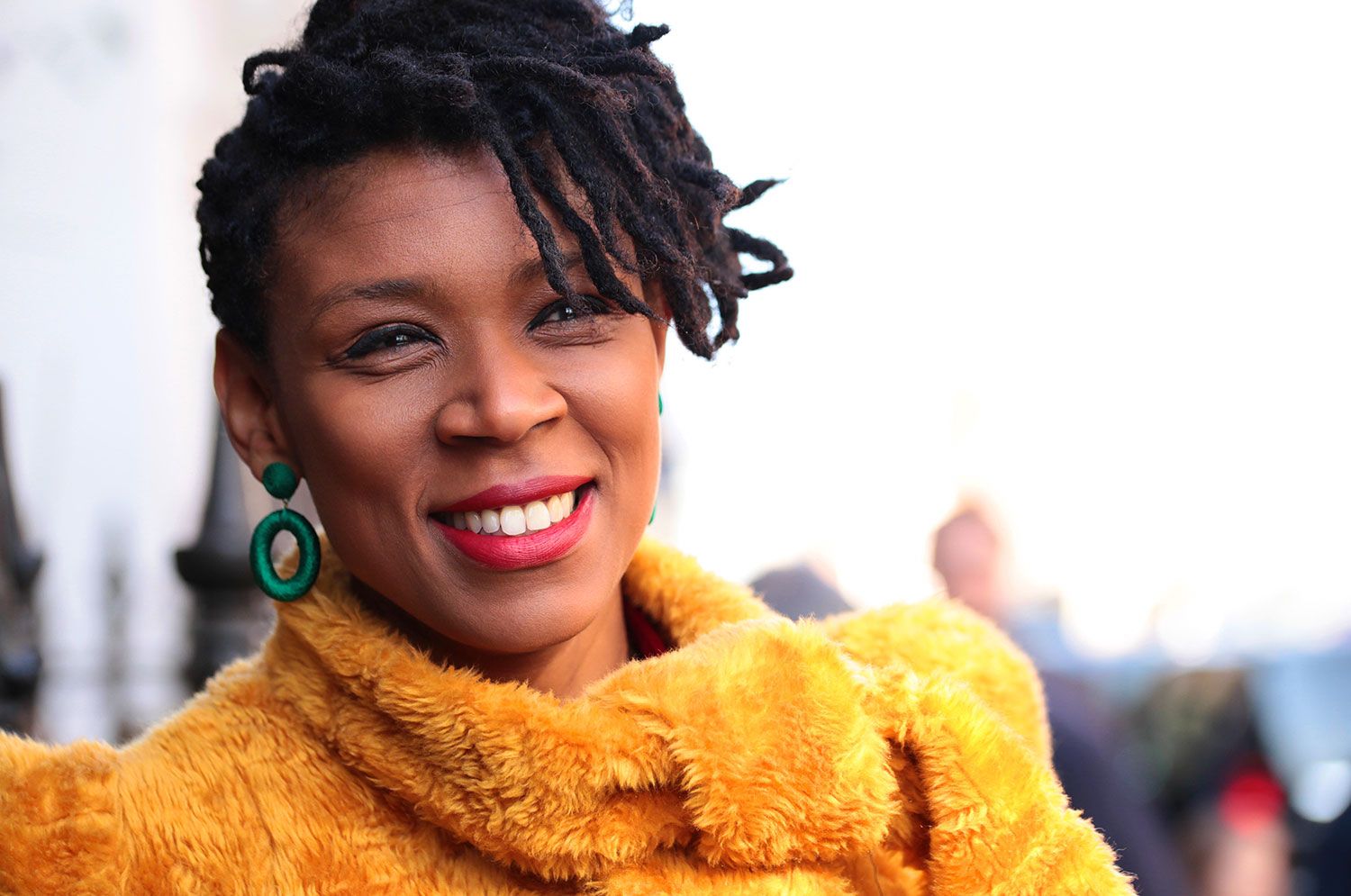 Carmen Souza, una de las artistas que actuarán en el festival JazzCádiz, en una imagen promocional.