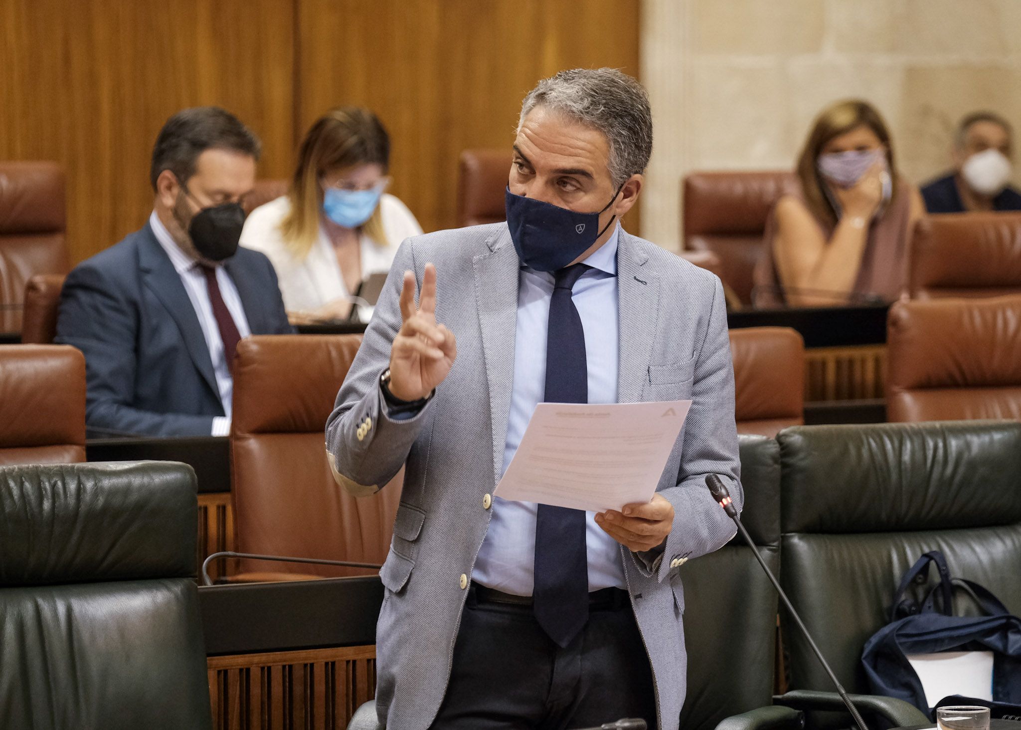 PP, Cs y Vox rechazan la creación de una comisión de investigación por los enchufes 'exprés de la Junta de Andalucía.