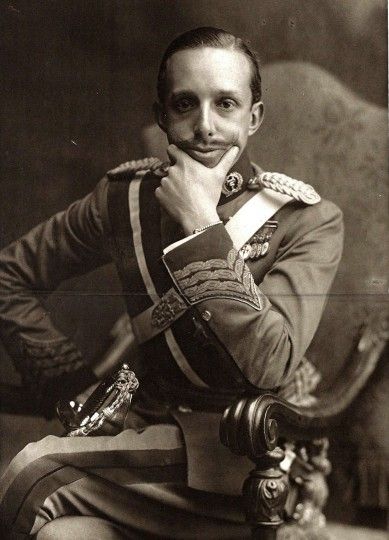Retrato del rey Alfonso XIII.  FOTO: KAULAK.