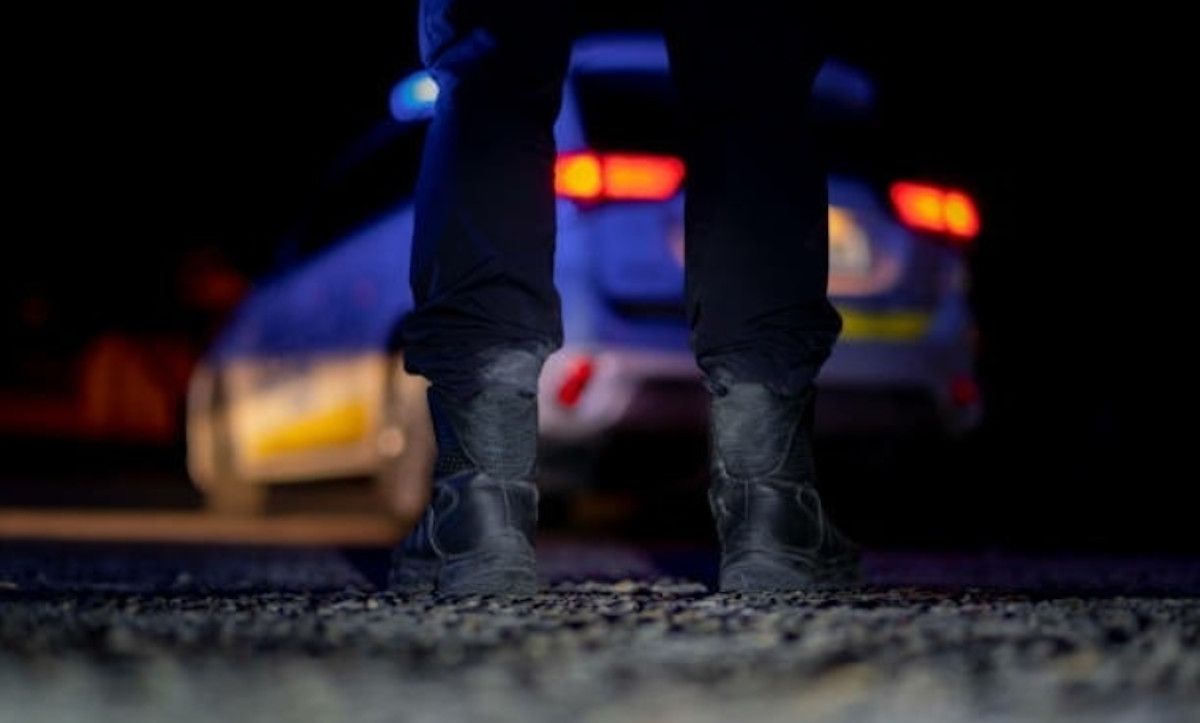 Una persecución "de película" en Chipiona: un menor en moto sin casco se da a la fuga a toda velocidad.  POLICÍA LOCAL CHIPIONA