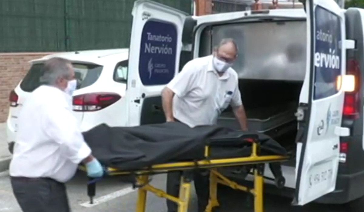 Asesinada una mujer que usaba silla de ruedas en Pino Montano, Sevilla.  CANALSUR