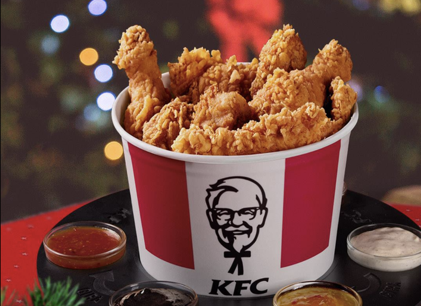 Un cubo de pollo frito de KFC, en una imagen promocional.