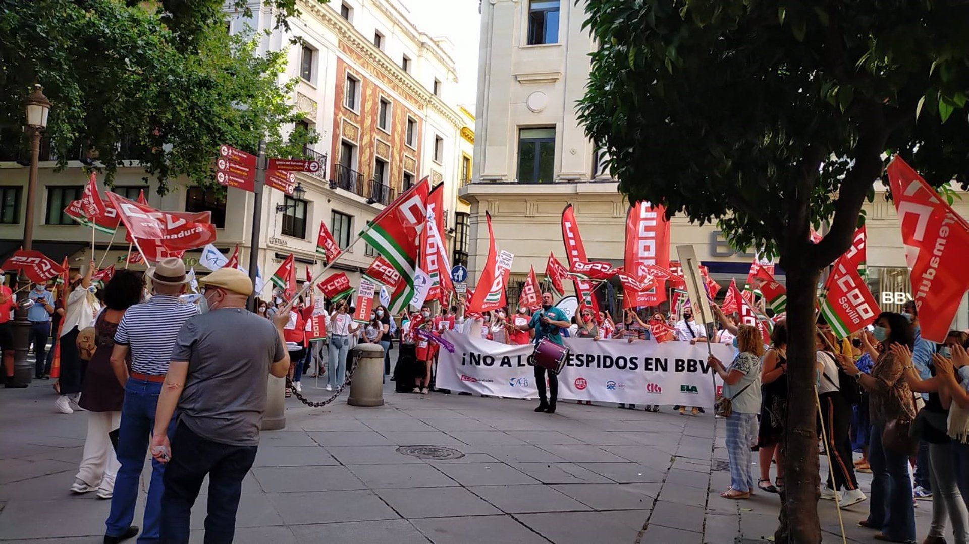Huelga este miércoles en diferentes sucursales de Andalucía contra el ERE salvaje del BBVA.